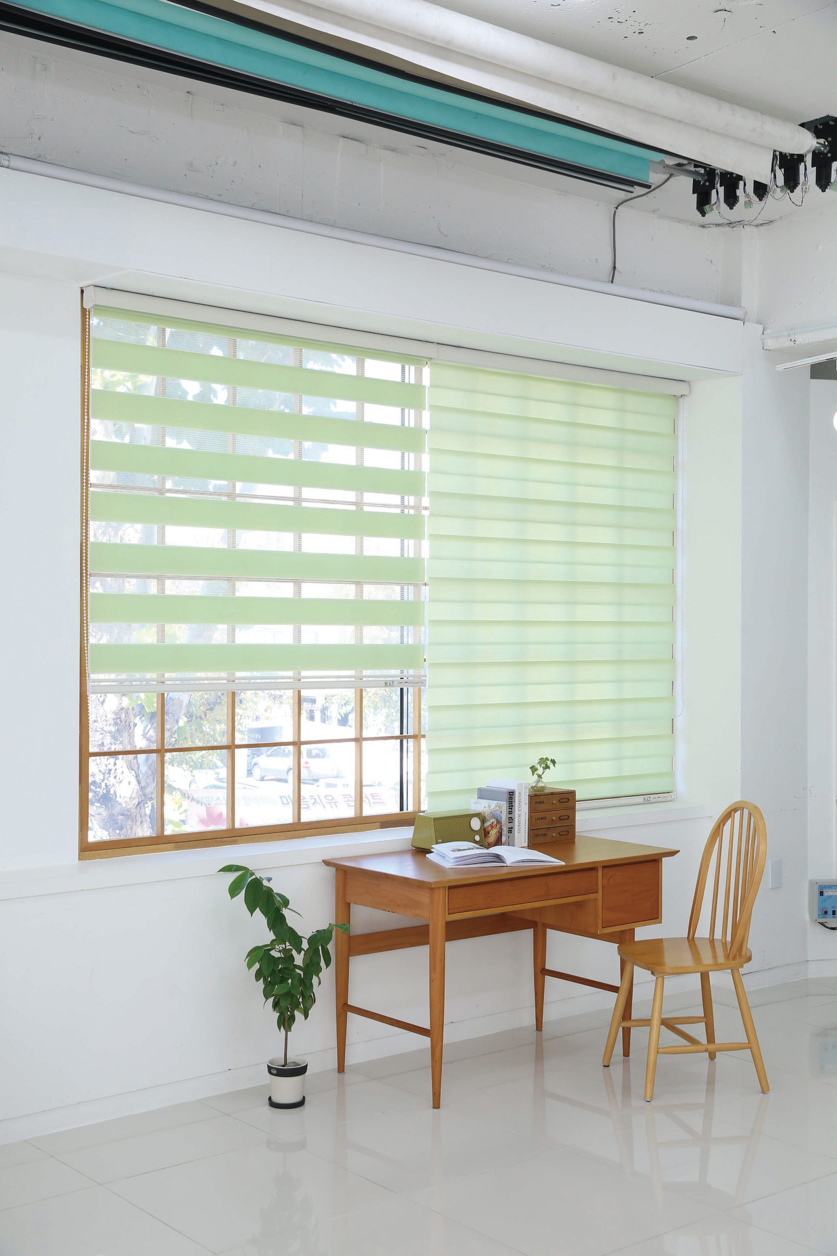 Rèm Cầu Vồng Basic